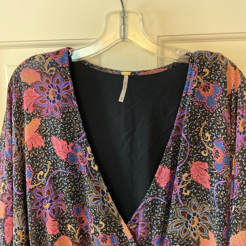 Free People Faux Wrap Dress Purple Floral M Boho Peasant Hippie Festival - Picture 3 of 10